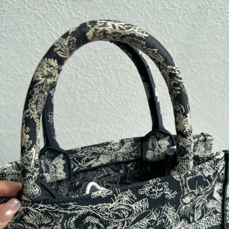Dior 刺繡動物托特包PM 全館最低-16