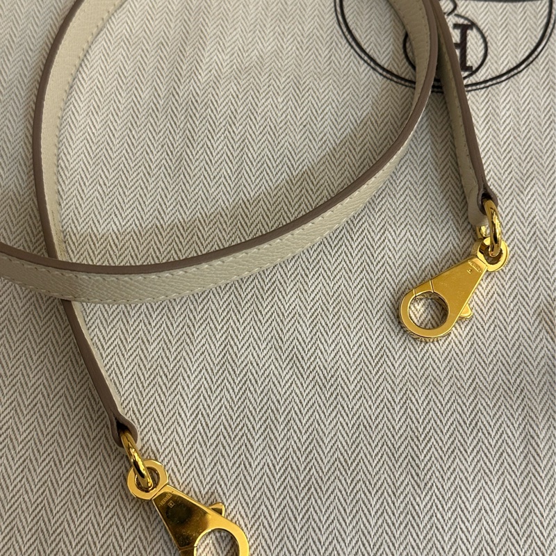 HERMES 奶昔白金釦KELLY28-11
