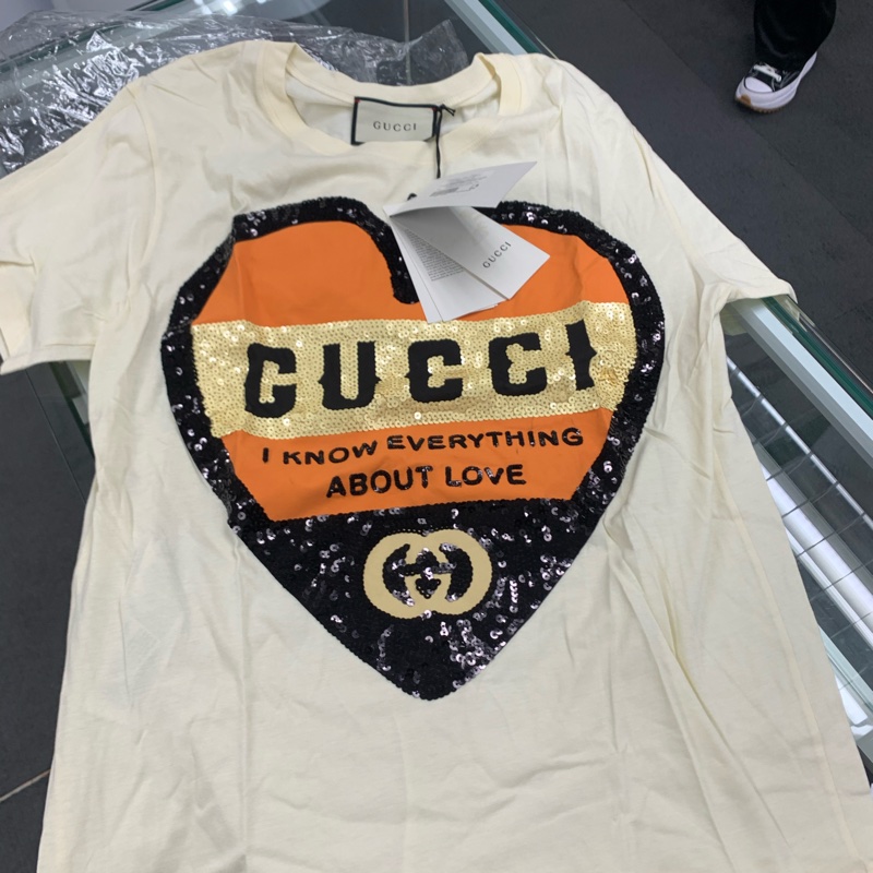 gucci tee  size xs    全新-0
