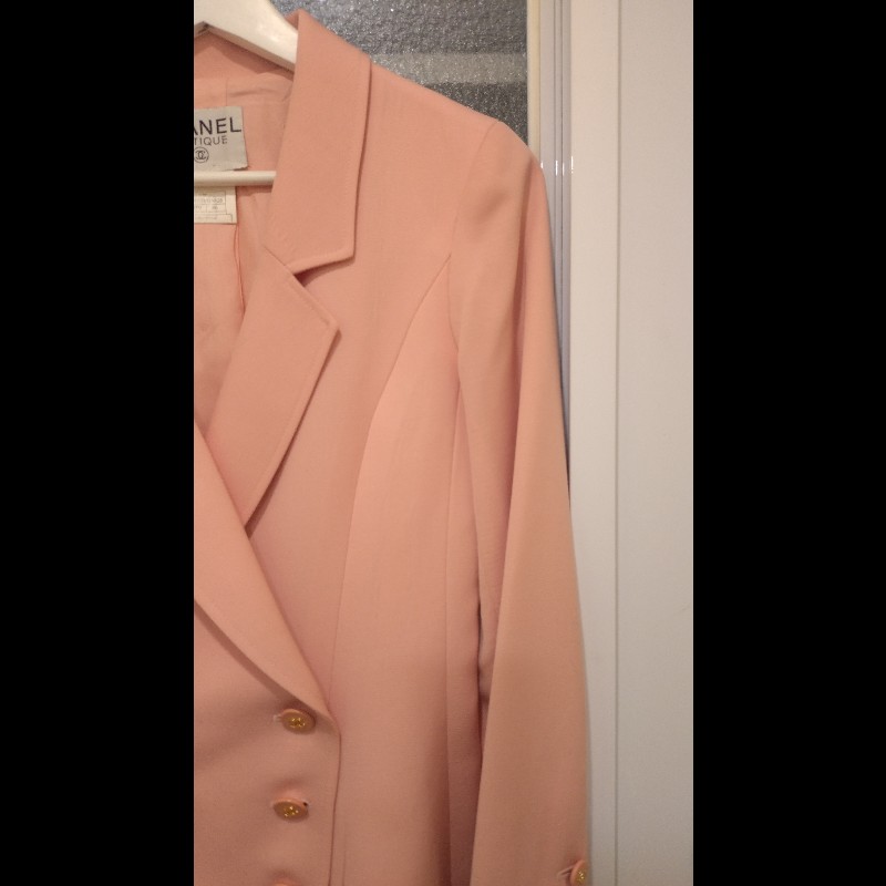 Chanel 粉色雙排釦長版外套-3