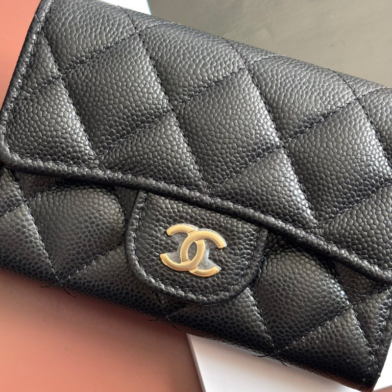 ::CHANEL:: 黑荔枝菱格紋皮革金雙C內拉鍊卡片零錢包-1