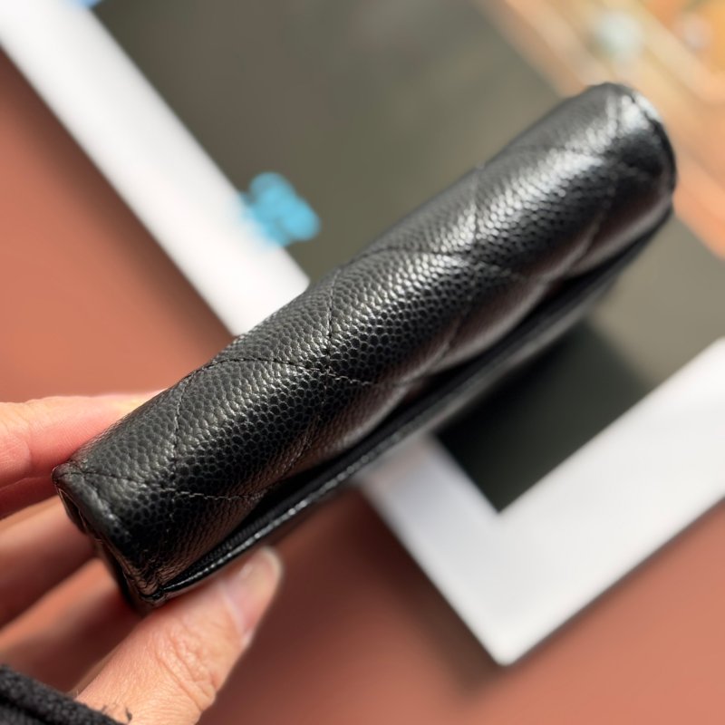 ::CHANEL:: 黑荔枝菱格紋皮革金雙C內拉鍊卡片零錢包-4