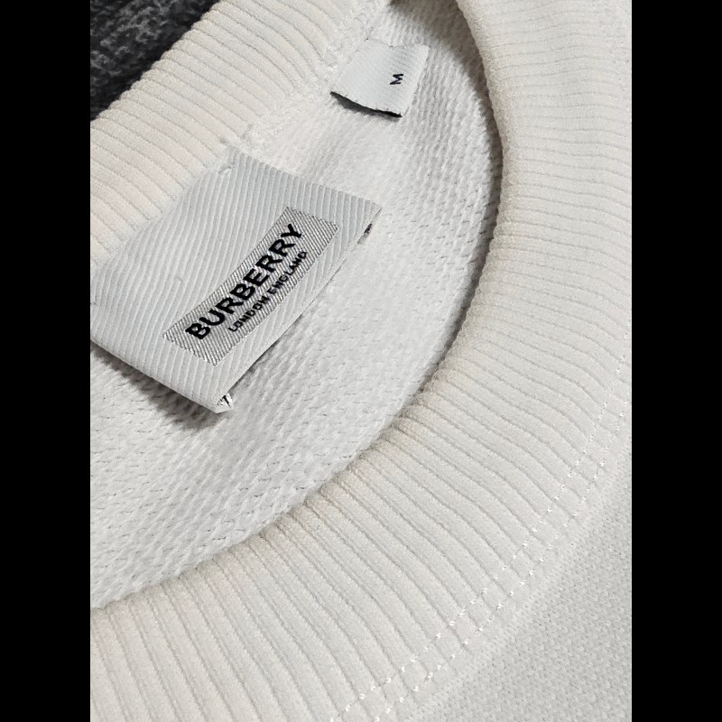Burberry 經典大Logo衛衣-11