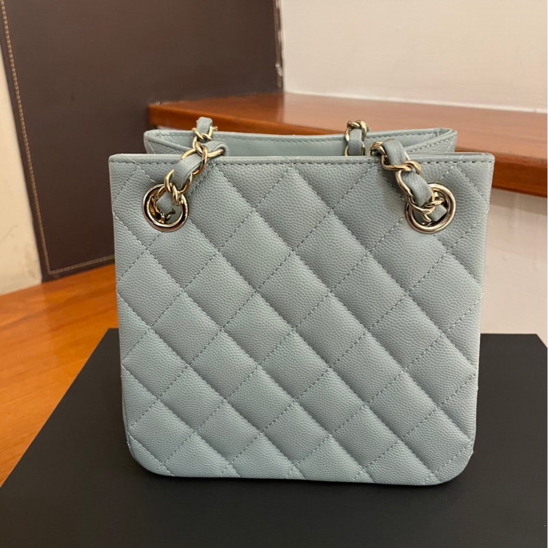 CHANEL 灰藍荔枝超級好看方型鏈包-3