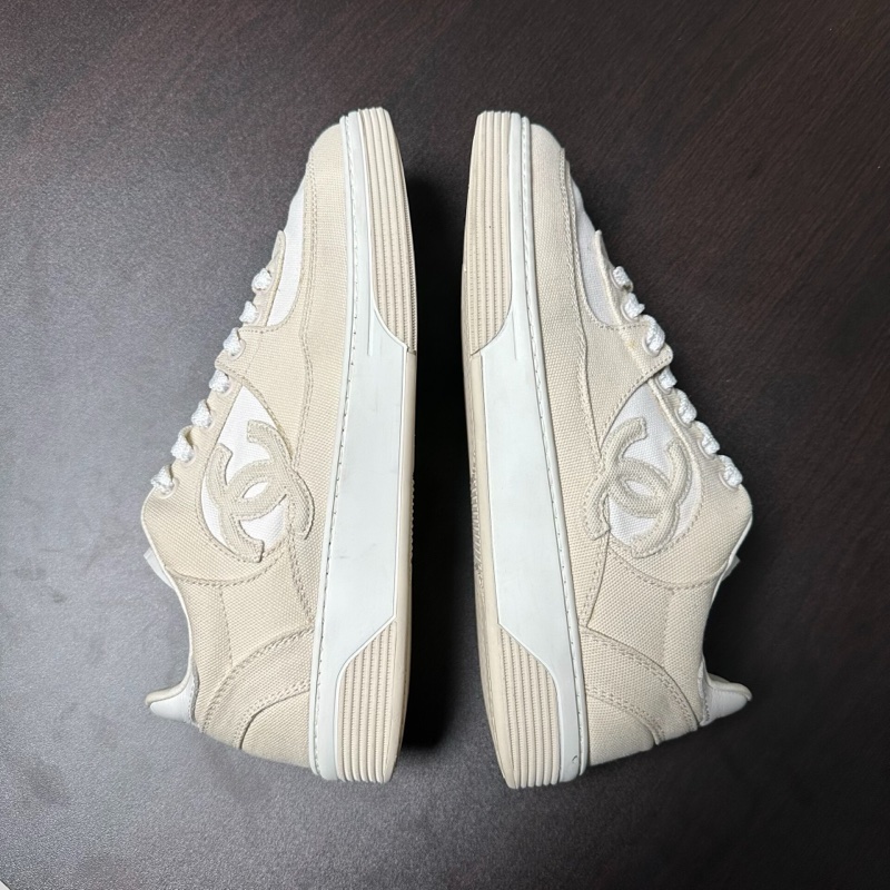 Chanel香奈兒24C米色休閒鞋板鞋 38碼 98新-3