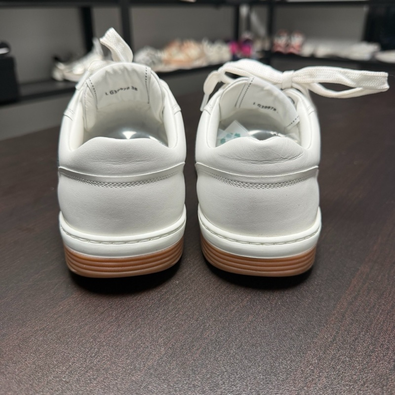 Chanel香奈兒24P大徽標皮革低幫板鞋 白色38碼98新-2