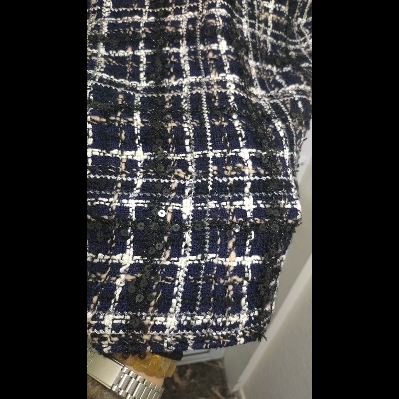 Chanel 深藍底白格加亮片軟呢外套-14