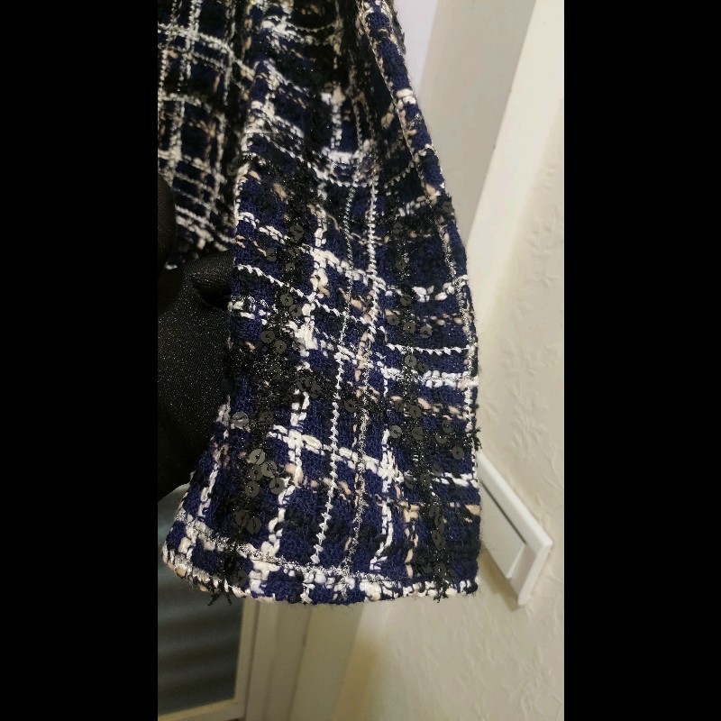 Chanel 深藍底白格加亮片軟呢外套-18