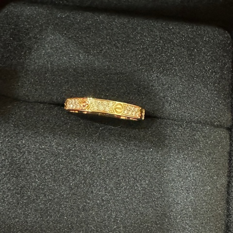 Cartier 經典款 滿鑽love戒指