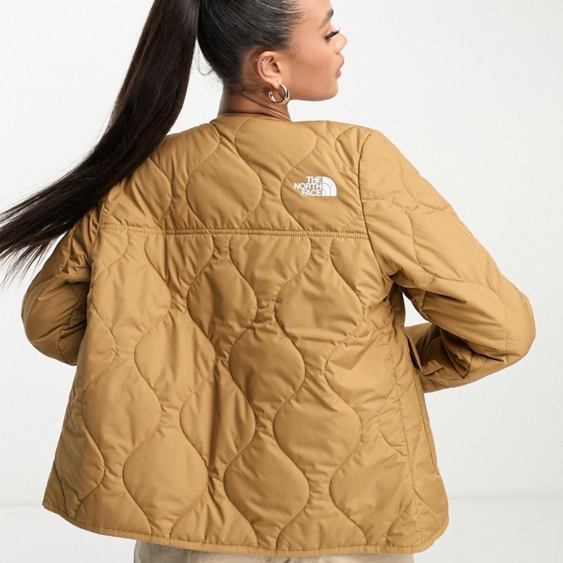 the north face 北臉台灣沒有款 大地色系實穿鋪面外套，可單穿可當中間層搭配-12