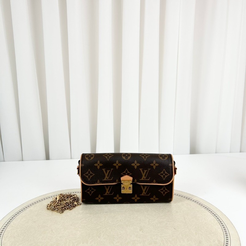 Lv/路易威登  芯片款 Camille老花鏈條包 經典棕色老花 實用百搭-0