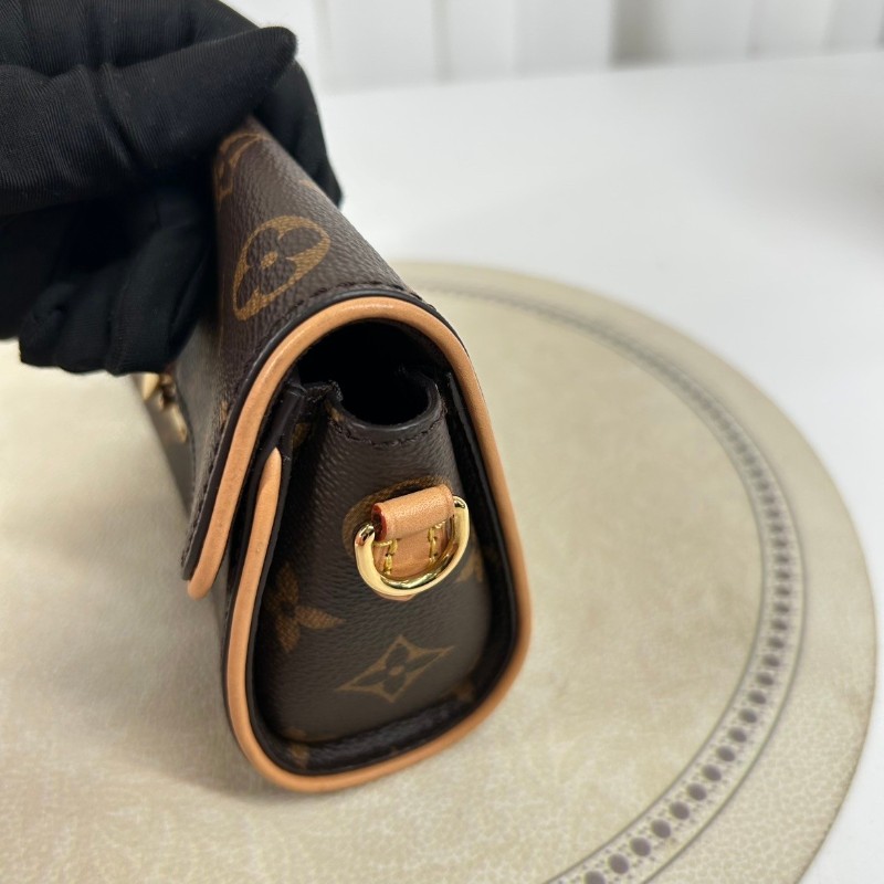 Lv/路易威登  芯片款 Camille老花鏈條包 經典棕色老花 實用百搭-10