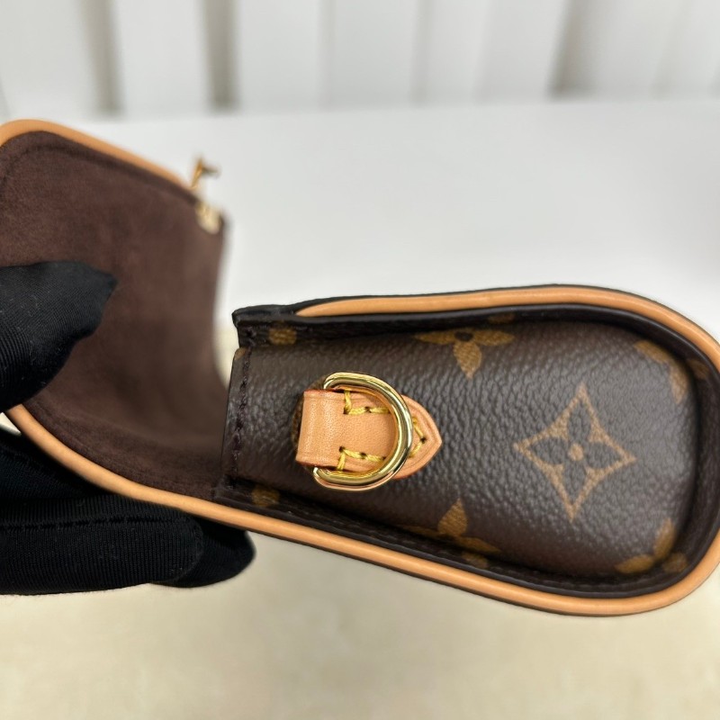 Lv/路易威登  芯片款 Camille老花鏈條包 經典棕色老花 實用百搭-12