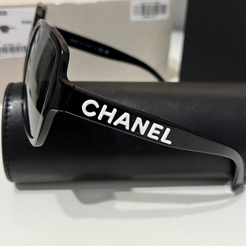 💗情人節禮物首選✨可議價-爆款Chanel 經典白字黑色墨鏡5408 近全新✨✨✨-14