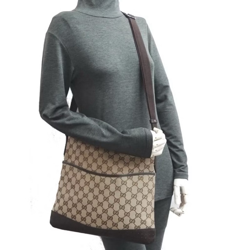 ~~趴趴小舖~~正品Gucci緹花基本款斜背包2512112500-6