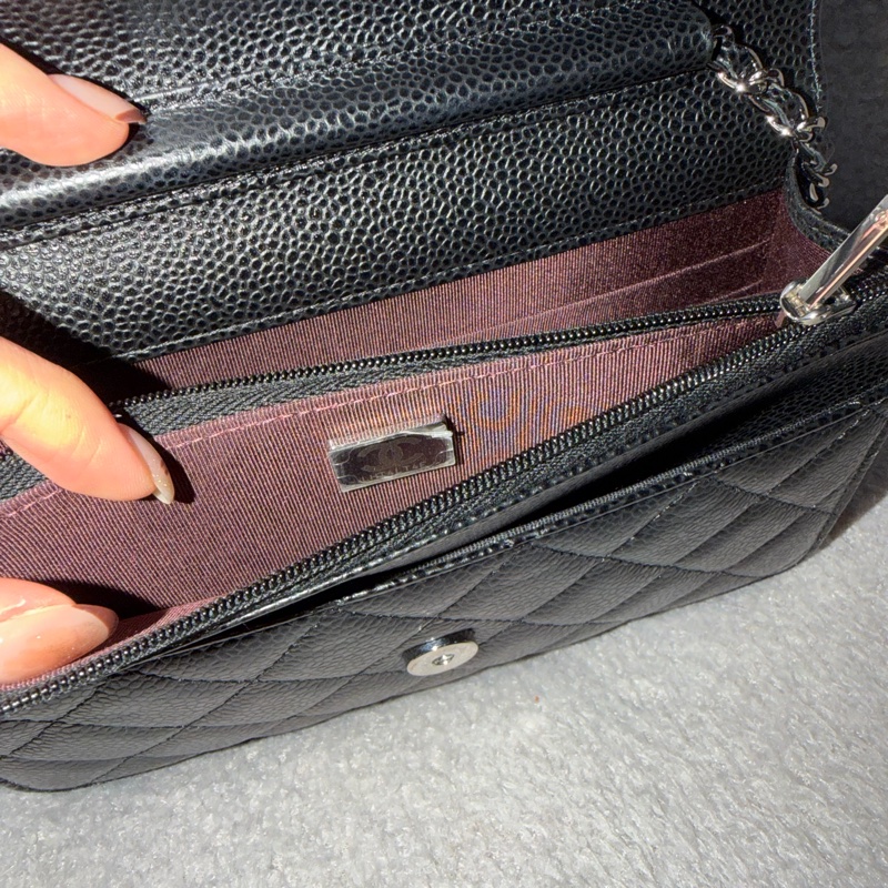 Chanel  黑銀荔枝牛皮 WOC手拿/斜背包-9