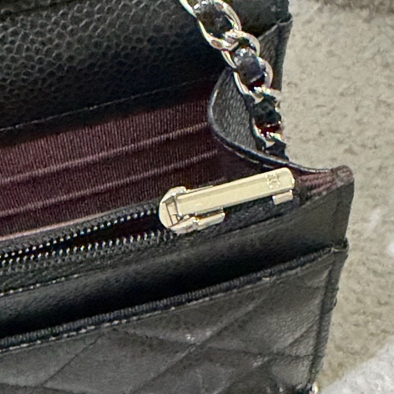 Chanel  黑銀荔枝牛皮 WOC手拿/斜背包-11