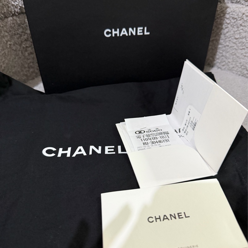 Chanel  黑銀荔枝牛皮 WOC手拿/斜背包-16