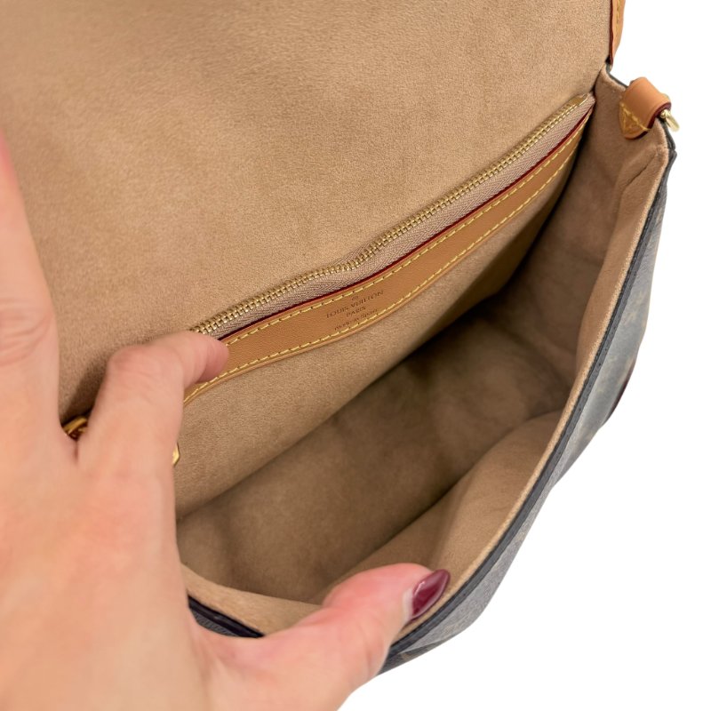 Louis Vuitton - 原花拼羔羊毛下蓋Diane法棍包-11