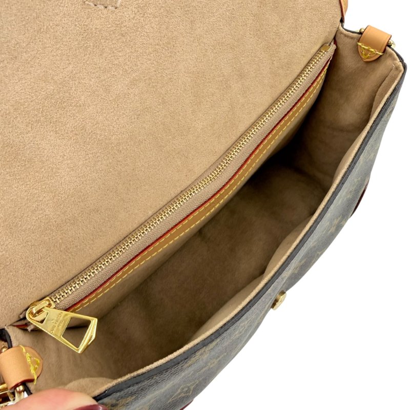 Louis Vuitton - 原花拼羔羊毛下蓋Diane法棍包-12