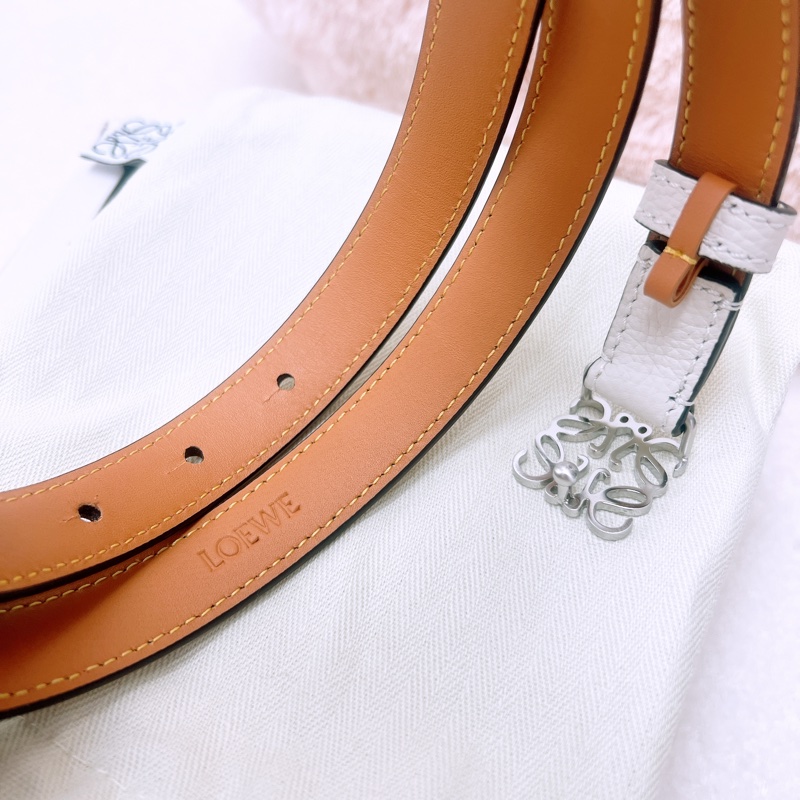 全新 Loewe anagram 白色腰帶 20mm 75碼-6