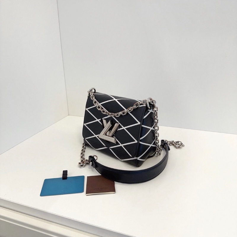 LV 黑銀epi Twist扭扭郵差包 限量款黑白線菱格 小號 18.5*15*9 cm 98新配件塵袋鏡子-5
