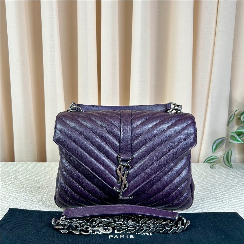 YSL聖羅蘭信封紫銀郵差包 可手提斜挎單肩 包身很柔軟的小牛皮材質 可鹽可甜隨意好搭配 容量實用 日常百搭-5