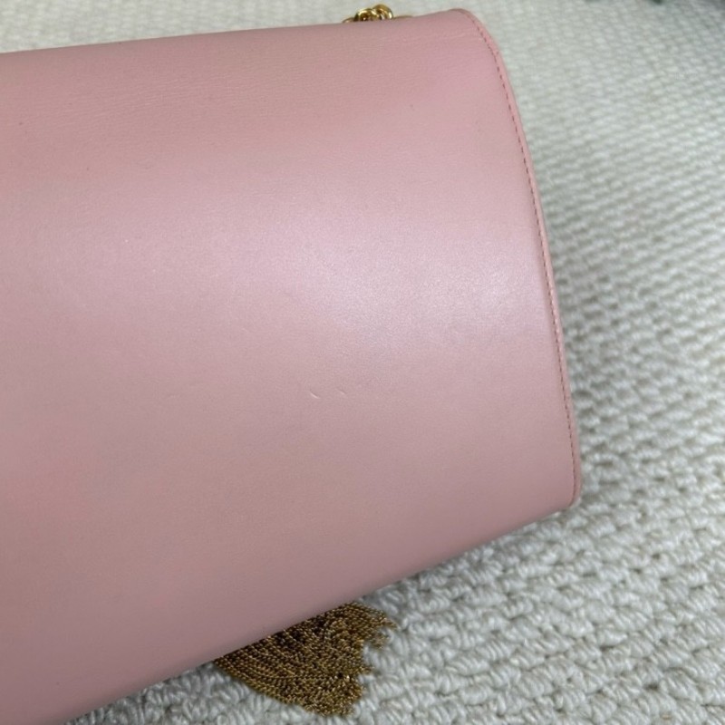 YSL聖羅蘭 Kate粉色鏈條包 粉金配色 光面牛皮 流蘇裝飾 YSL標誌 金色鏈條 可單肩可斜挎 顏色溫柔 日常百搭-12