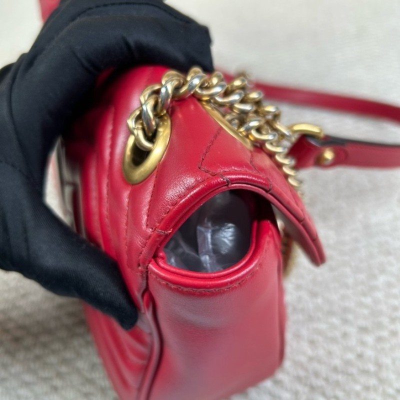 古驰Gucci Marmont系列马蒙26 红色金色复古双G徽标心形压印 皮革 链条翻盖包 单肩包斜挎包 百搭经典 时尚宠儿-12