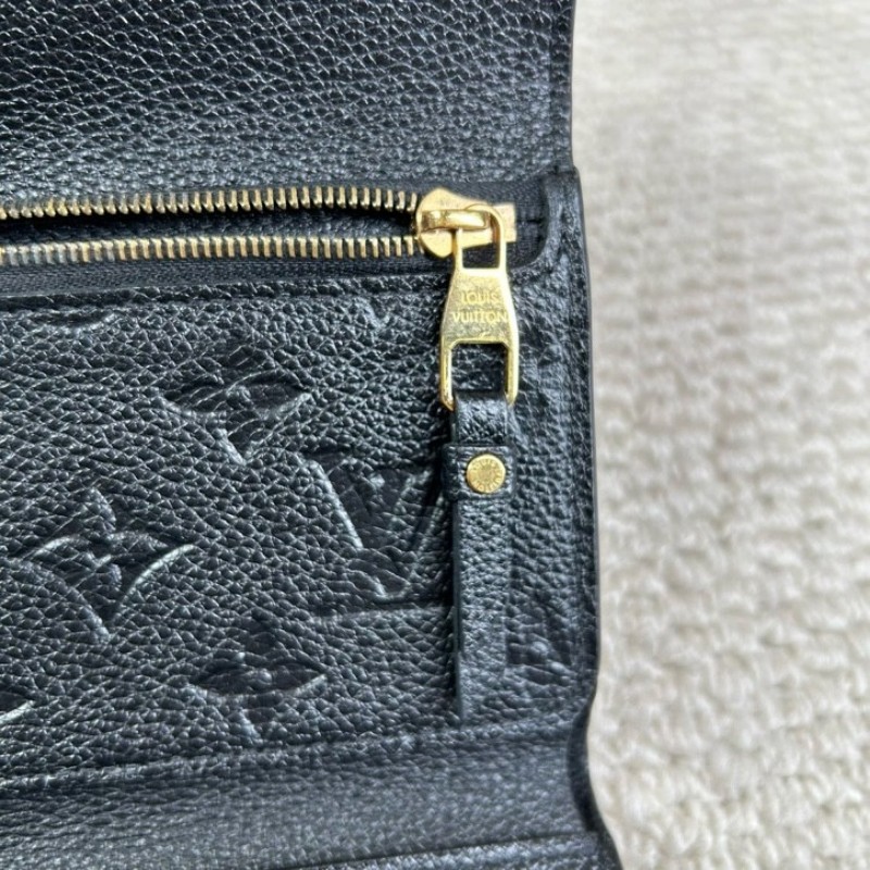 LV路易威登老花三折壓紋錢包 黑色金扣款 經典老花圖案 三折設計拿在手裡小巧方便 容量也夠-18