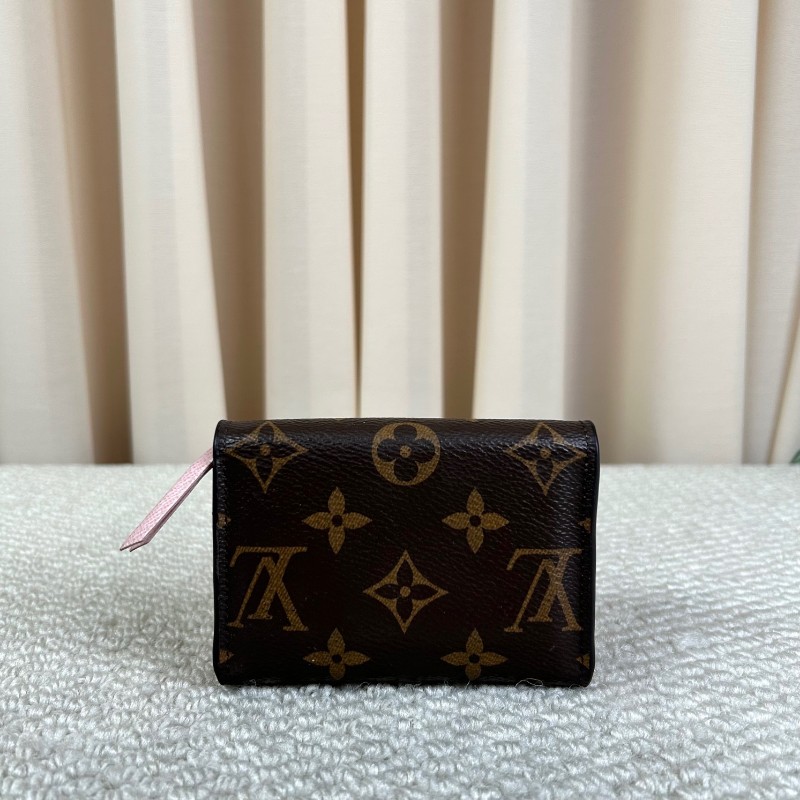 LV路易威登老花短款零錢包 粉色內裡 卡位多 實用性強-1