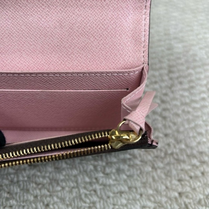 LV路易威登老花短款零錢包 粉色內裡 卡位多 實用性強-18