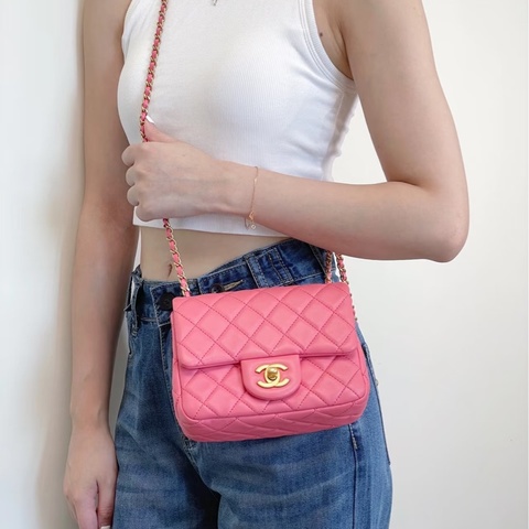 #專櫃2️⃣0️⃣萬 #閒置新✨ 香奈兒方胖子Cf17蜜桃粉金扣 僅一顆🔥🉑遇不🉑求的顏色