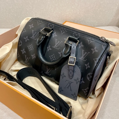路易威登 Louis Vuitton Keepall Bandoulière 25 手提 肩背 波士頓包 Reverse帆布 黑色 M46271 晶片款 原廠盒子/防塵袋