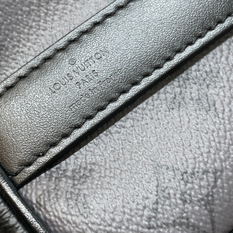 路易威登 Louis Vuitton Keepall Bandoulière 25 手提 肩背 波士頓包 Reverse帆布 黑色 M46271 晶片款 原廠盒子/防塵袋-2