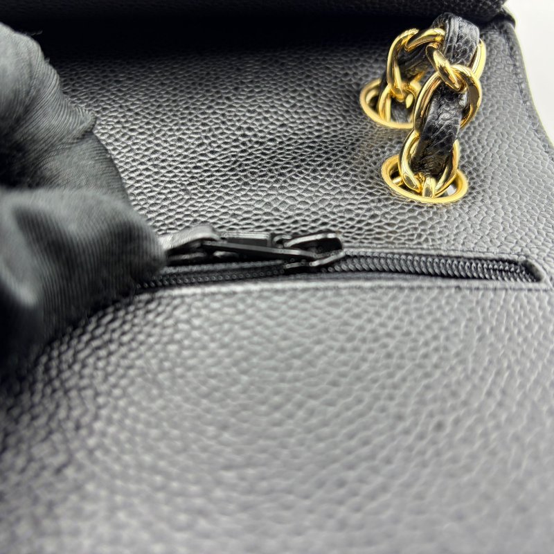 香奈兒 Classic Flap 經典菱格紋鍊條包-17