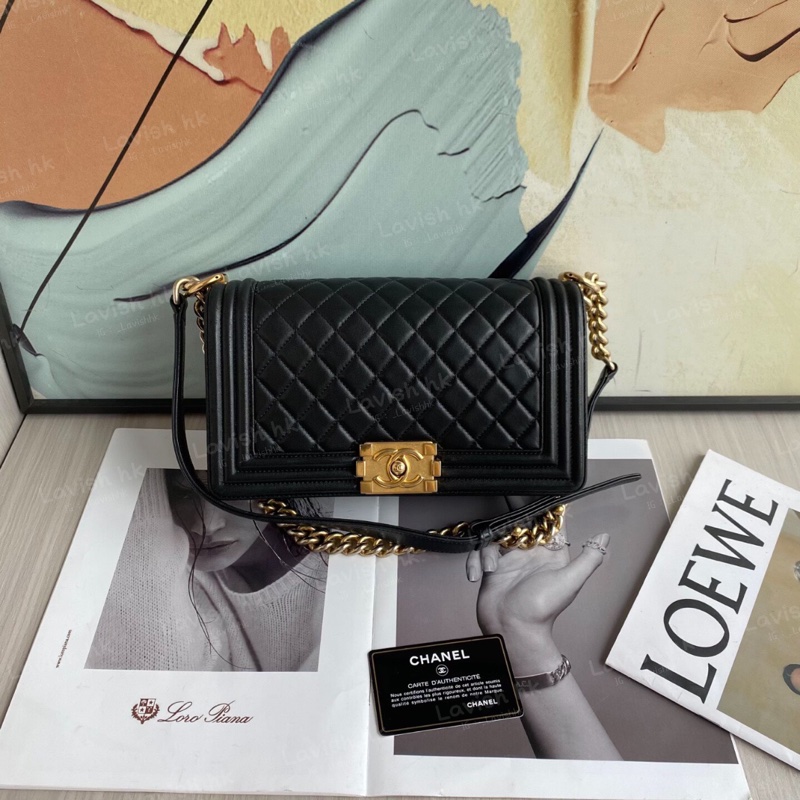 Chanel 黑金羊皮中號 Leboy-0
