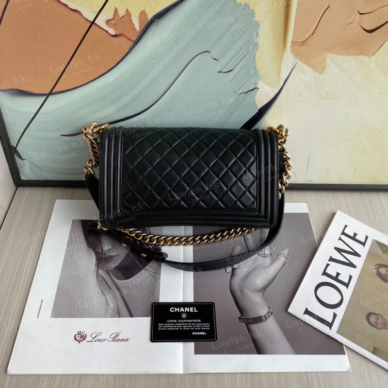 Chanel 黑金羊皮中號 Leboy-1