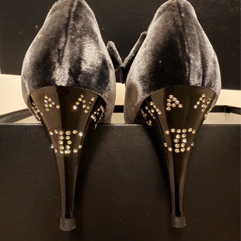 🍒 Chanel Vintage珠寶級鑲鑽雙C絲絨涼鞋 2F260127-1-9