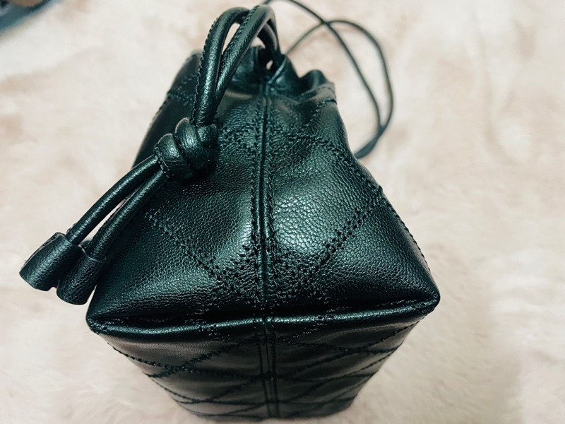 TORY BURCH WILLA 菱格紋束口磁釦肩背/斜背雲朵包-黑色/小-1