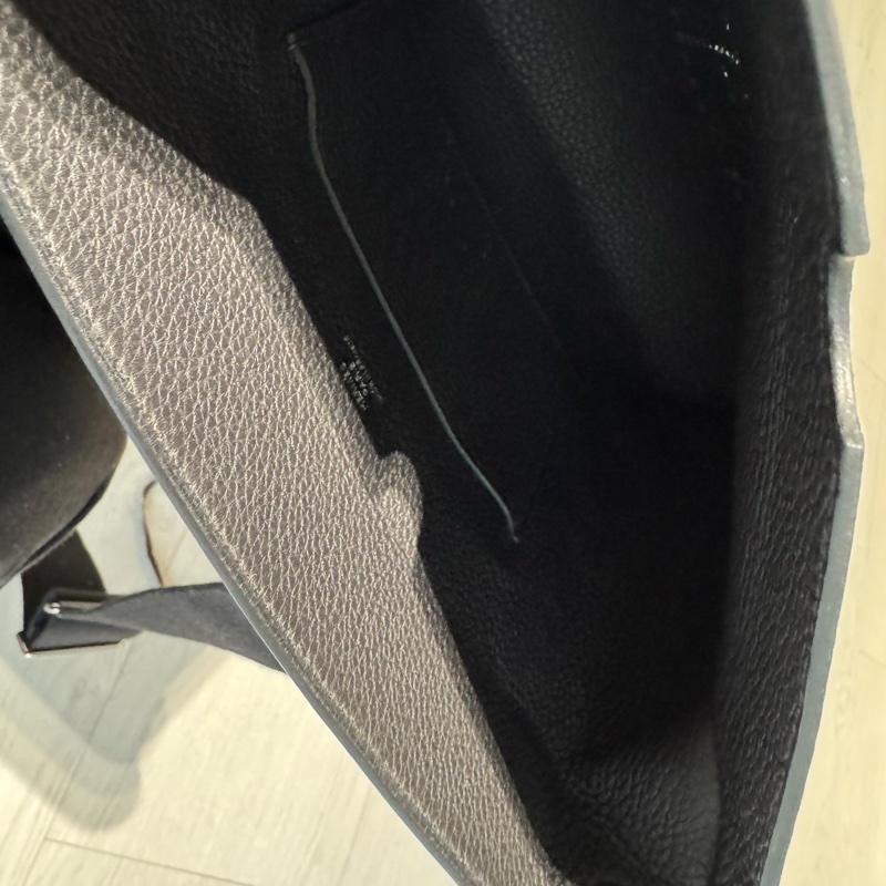 小巴黎二手名牌真品Hermes 餐盤包 胸口包 男女可用 極新-31