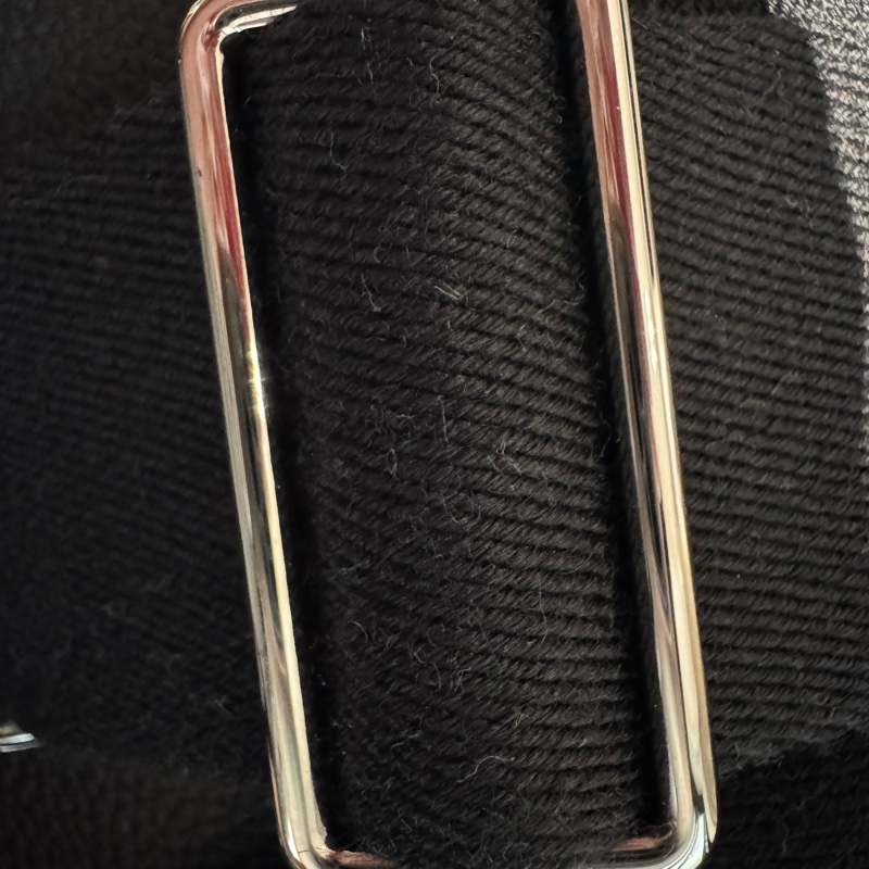 小巴黎二手名牌真品Hermes 餐盤包 胸口包 男女可用 極新-35