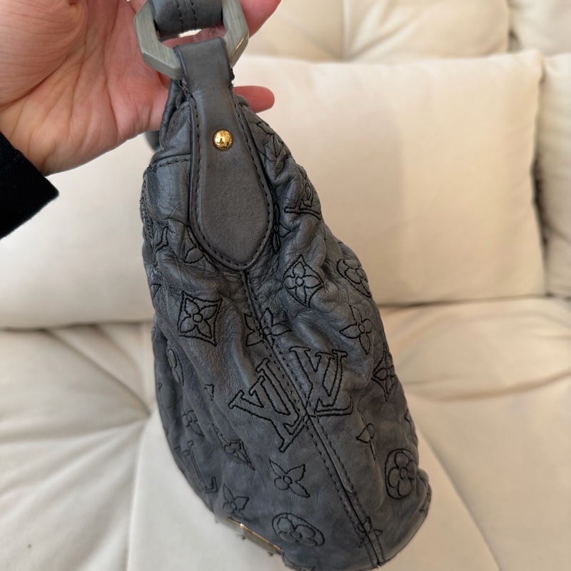 Louis Vuitton LV灰銀色 雲朵Hobo 灰色 壓紋-5