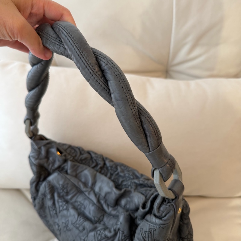 Louis Vuitton LV灰銀色 雲朵Hobo 灰色 壓紋-8