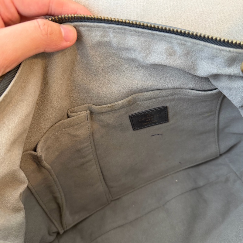 Louis Vuitton LV灰銀色 雲朵Hobo 灰色 壓紋-12