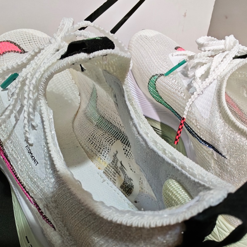 閒置 Nike Air Zoom AlphaFly Next% 跑鞋  us8-12