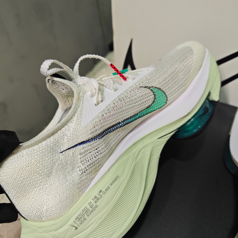 閒置 Nike Air Zoom AlphaFly Next% 跑鞋  us8-13