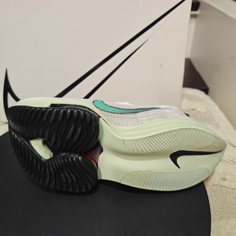 閒置 Nike Air Zoom AlphaFly Next% 跑鞋  us8-16