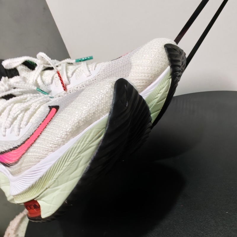 閒置 Nike Air Zoom AlphaFly Next% 跑鞋  us8-17