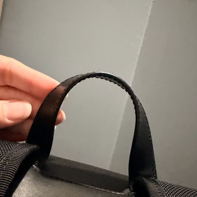 Gucci 經典老花 黑武士 Supreme 後背包-32